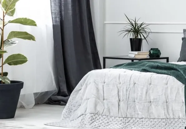 Kiedy łóżka z pojemnikiem okazują się najlepszym rozwiązaniem do małego wnętrza?