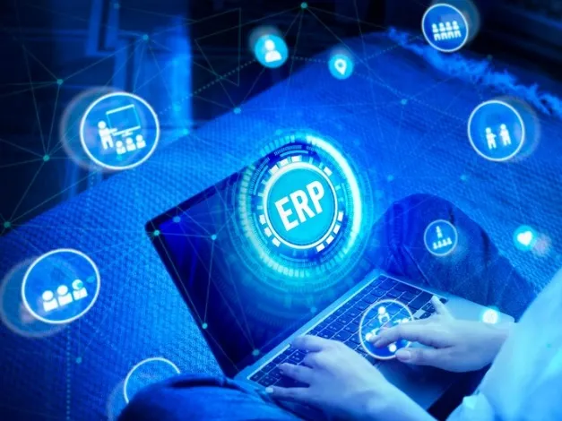 Jak lokalne firmy mogą poprawić wydajność systemów ERP dzięki dedykowanym usługom IT?